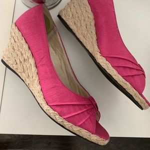 Hot pink wedges